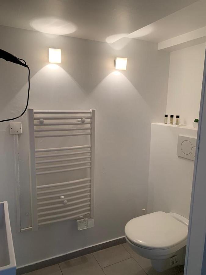 파리 Spacious Bright Split Level Flat In The Fashionable Marais 아파트 외부 사진