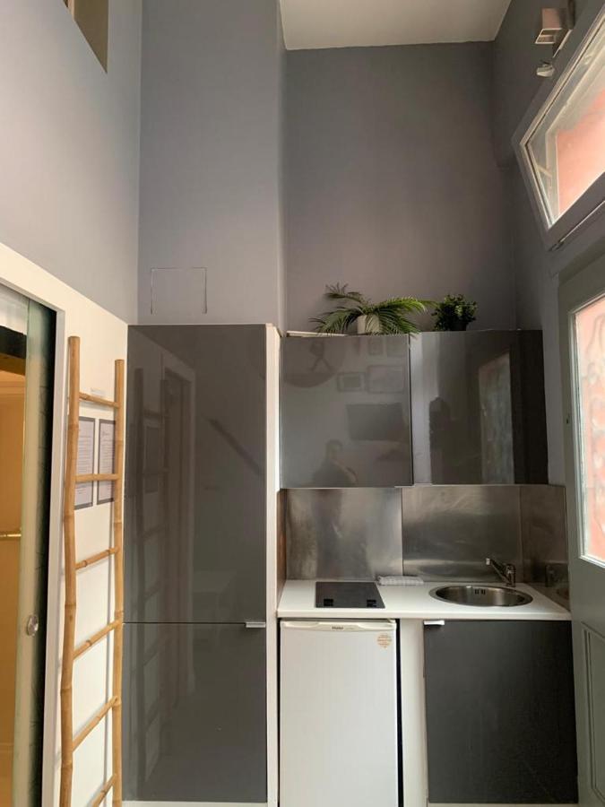 파리 Spacious Bright Split Level Flat In The Fashionable Marais 아파트 외부 사진